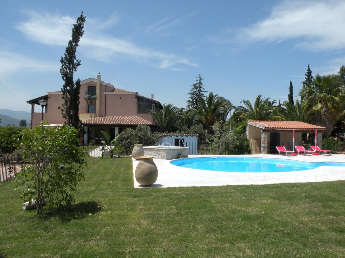 Su Canonigu Agriresort Tortolì Екстериор снимка